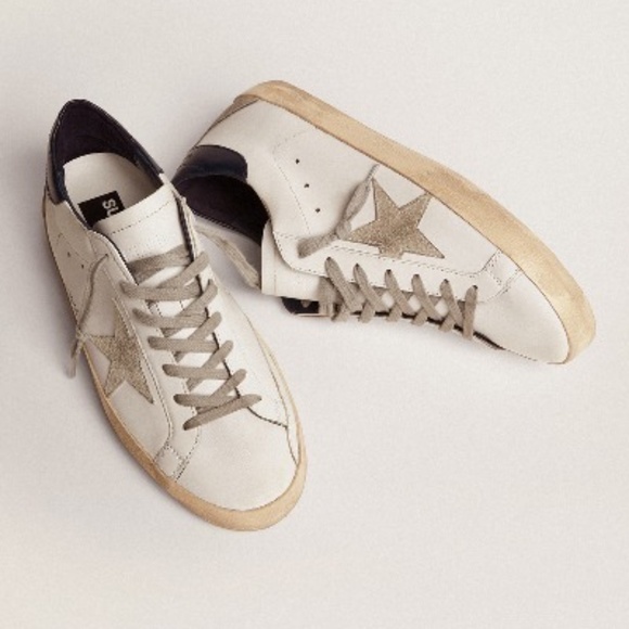 GOLDEN GOOSE - Men's Super Star Classic White/Ice/Black - MSRP $585.00 - BNIB - Picture 2 of 5